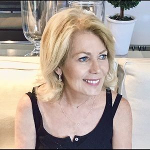 Meet your Posher, Gail